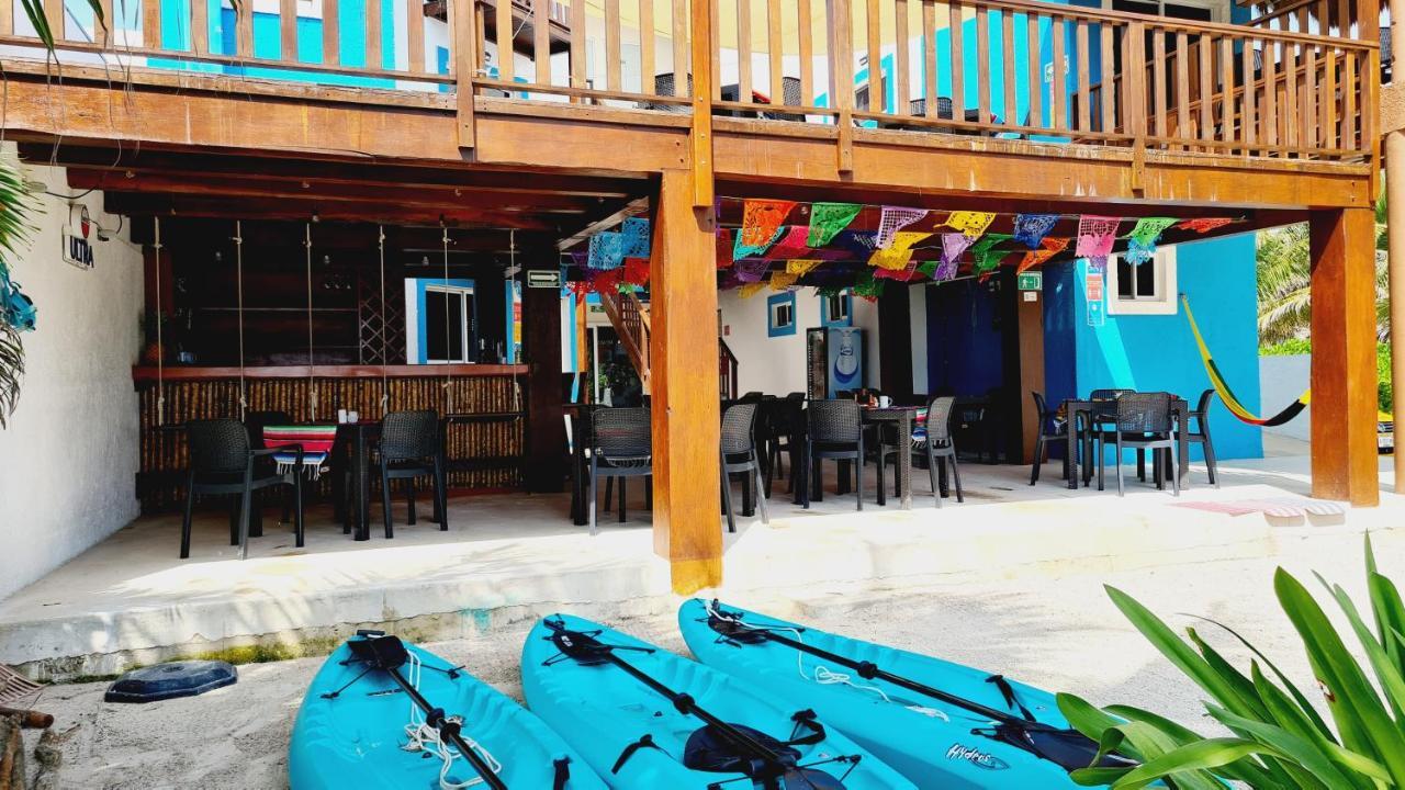 Hotel Machos Mahahual Exterior foto